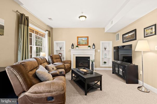 Fireplace, Interior, Living room