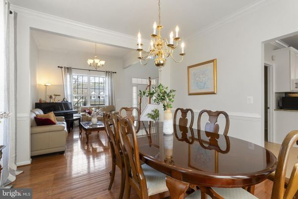 Chandelier, Dining room, Interior, Living room, Piano, Wood Texture Flooring