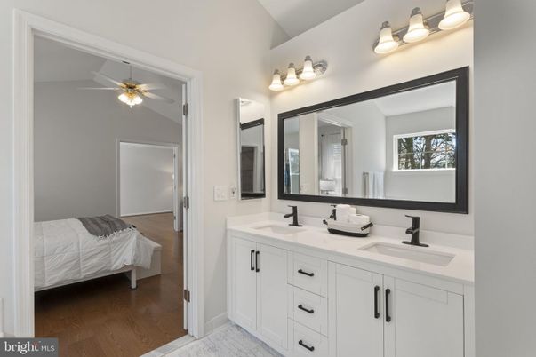 Bathroom, Bedroom, Dual Sink Vanities, Interior, Wood Texture Flooring