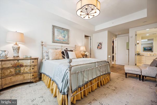 Bedroom, Chandelier, Interior, Pendant Lights, Recessed Lighting, Wood Texture Flooring