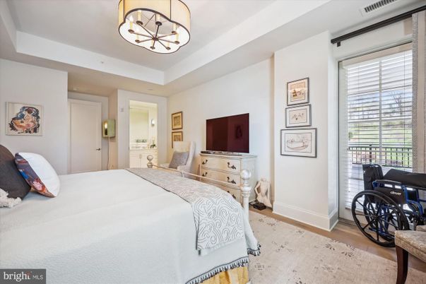 Bedroom, Interior, Pendant Lights, Wood Texture Flooring