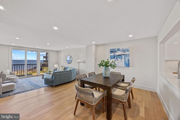 Dining room, Interior, Living room, Recessed Lighting, Water, Wood Texture Flooring