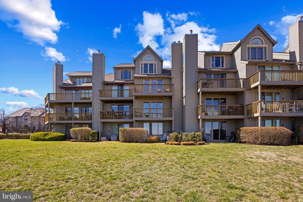 Backyard, Exterior, Facade, Condo Building