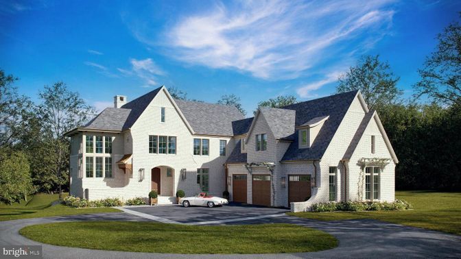 Attached, Exterior, Facade, French Provincial