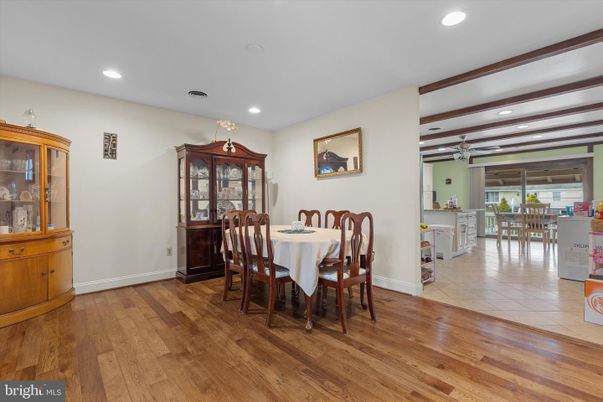 Dining room, Interior, Recessed Lighting, Wood Texture Flooring