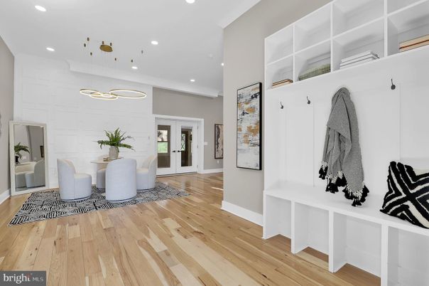 Interior, Pendant Lights, Recessed Lighting, Wood Texture Flooring