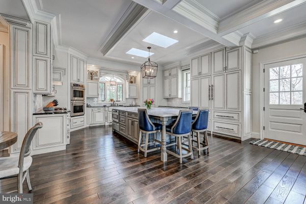 Chandelier, Interior, Kitchen, Pendant Lights, Recessed Lighting, Stainless Steel Appliances, Wood Texture Flooring