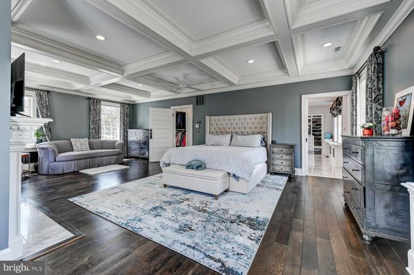 Bedroom, Fireplace, Interior, Recessed Lighting, Wood Texture Flooring