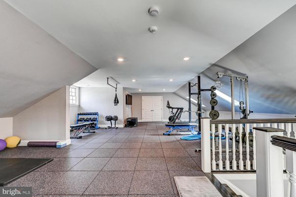 Fitness Equipment, Interior, Recessed Lighting