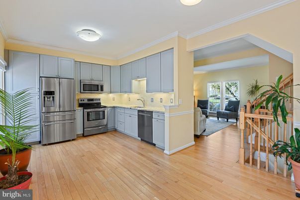Interior, Kitchen, Living room, Stainless Steel Appliances, Wood Texture Flooring