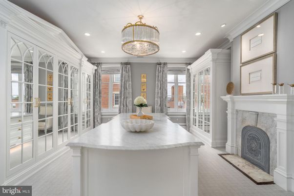 Fireplace, Interior, Recessed Lighting