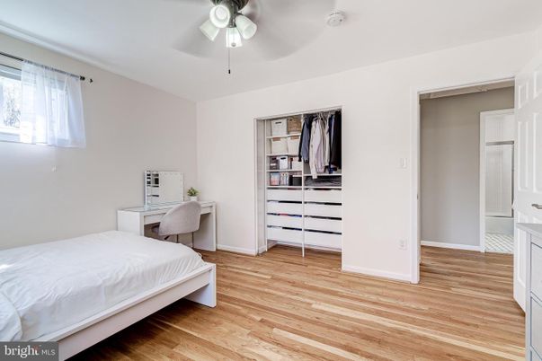 Bedroom, Home Office, Interior, Wood Texture Flooring