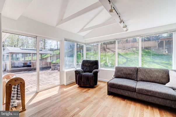 Interior, Sun Room, Wood Texture Flooring
