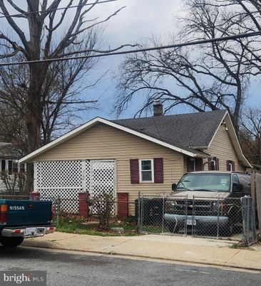 Exterior, Facade, American Craftsman