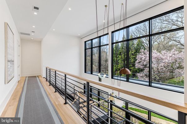 Interior, Pendant Lights, Recessed Lighting, Wood Texture Flooring