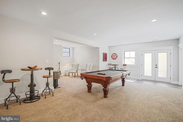 Billiard Table, Game Room, Interior, Recessed Lighting