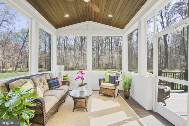 Interior, Living room, Recessed Lighting, Sun Room, Wooden Ceilings, Wood Texture Flooring