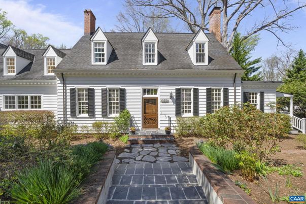Exterior, Facade, Cape Cod