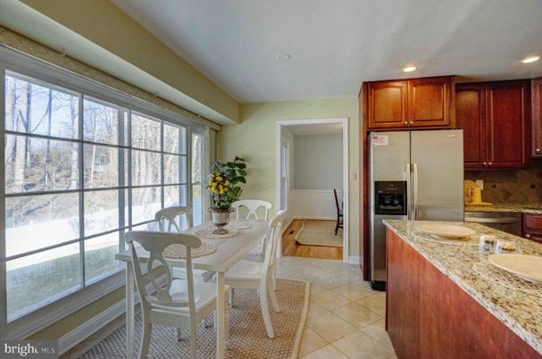 Dining room, Interior, Kitchen, Recessed Lighting
