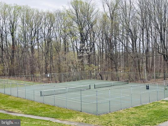 Exterior, Tennis Courts