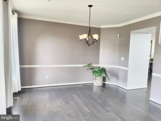 Chandelier, Empty room, Interior, Wood Texture Flooring