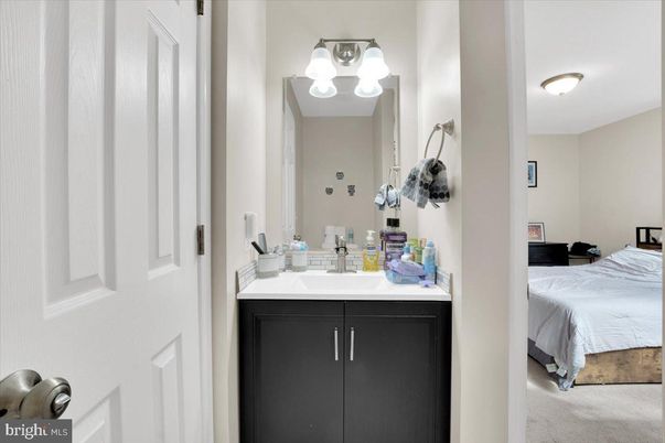 Bathroom, Bedroom, Interior