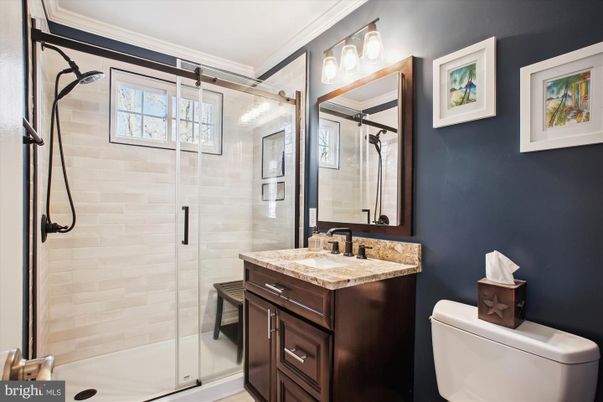 Bathroom, Glass Shower, Interior