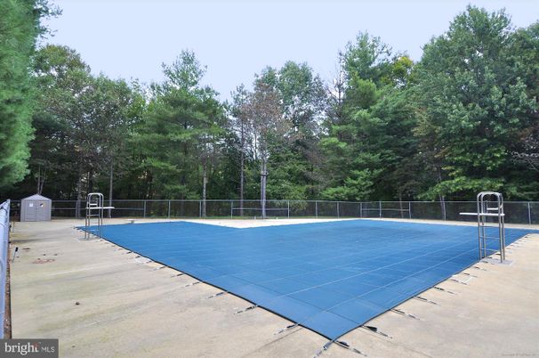 Exterior, Tennis Courts