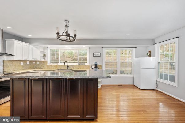 Chandelier, Interior, Kitchen, Recessed Lighting, Wood Texture Flooring