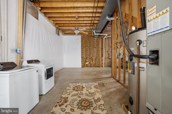 Interior, Washer, Wooden Beams, Wooden Ceilings