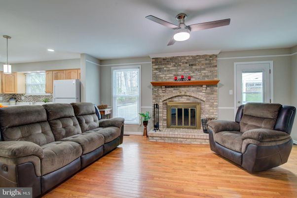 Fireplace, Interior, Kitchen, Living room, Pendant Lights, Recessed Lighting, Stone Walls, Wood Texture Flooring