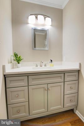 Bathroom, Dual Sink Vanities, Interior, Wood Texture Flooring