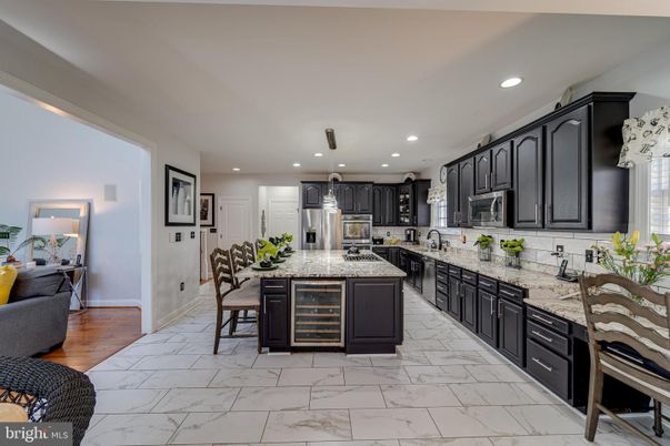 Dining room, Interior, Kitchen, Marble, Recessed Lighting, Stainless Steel Appliances