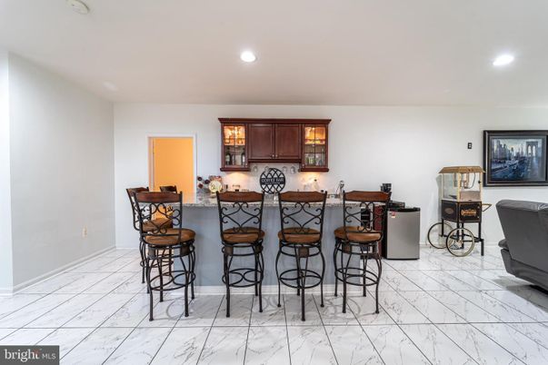 Interior, Marble, Recessed Lighting