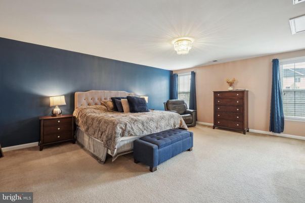 Bedroom, Chandelier, Interior