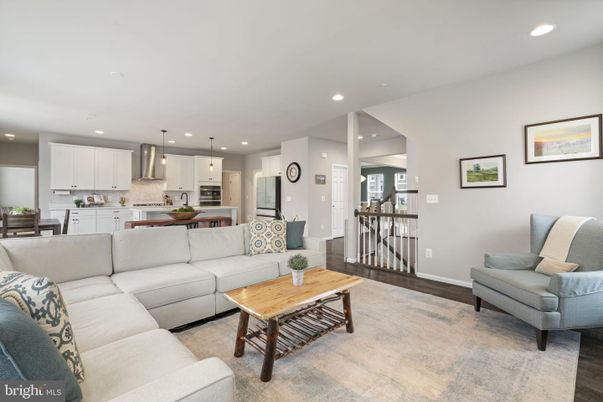 Dining room, Interior, Kitchen, Living room, Pendant Lights, Recessed Lighting, Stainless Steel Appliances, Wood Texture Flooring