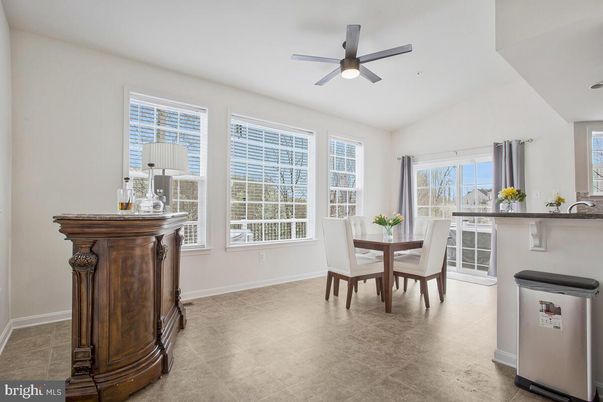 Dining room, Interior