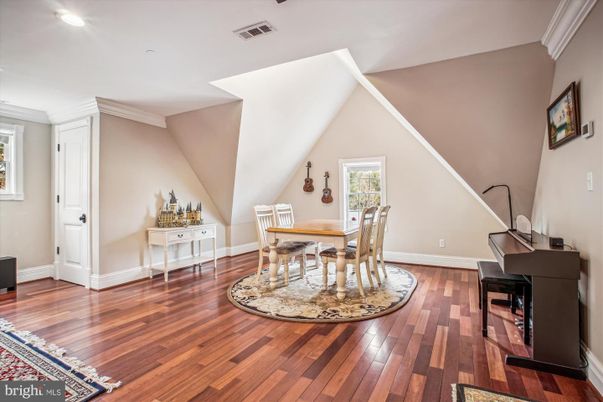 Dining room, Interior, Piano, Recessed Lighting, Wood Texture Flooring