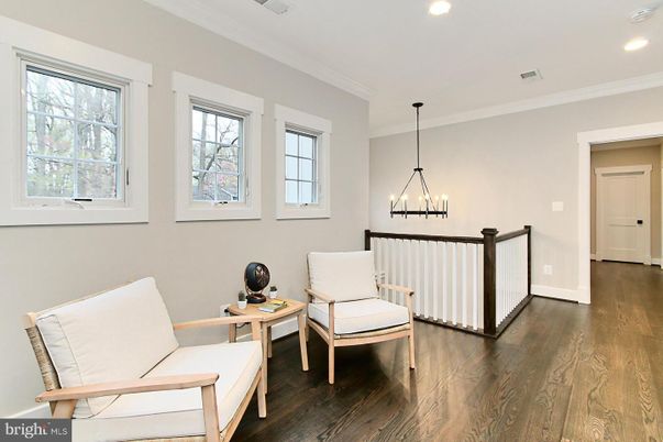 Interior, Pendant Lights, Recessed Lighting, Wood Texture Flooring