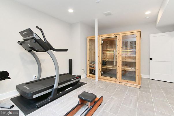 Fitness Equipment, Interior, Recessed Lighting, Sauna Room