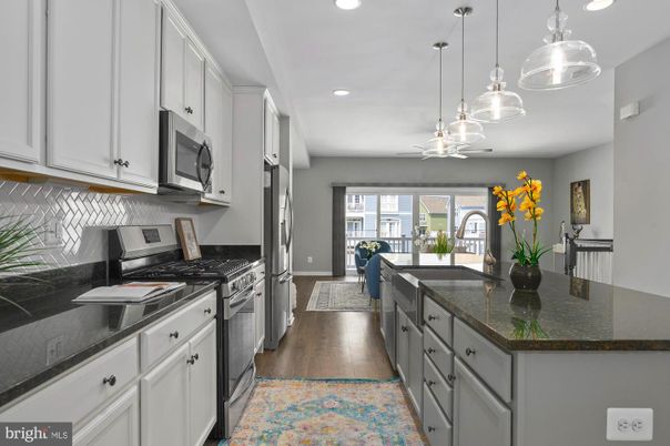Interior, Kitchen, Pendant Lights, Recessed Lighting, Wood Texture Flooring
