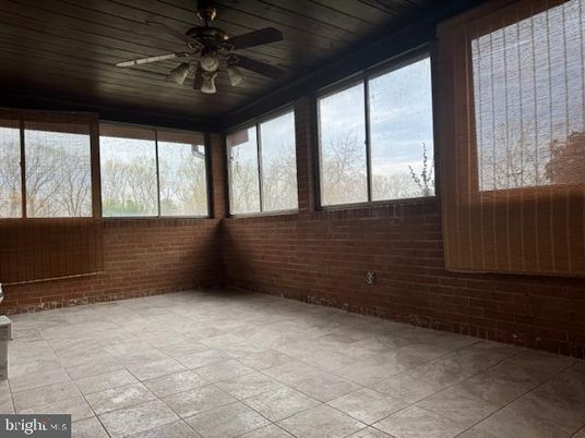 Empty room, Interior, Stone Walls