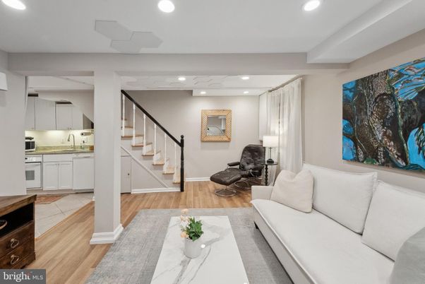 Interior, Kitchen, Living room, Recessed Lighting, Wood Texture Flooring
