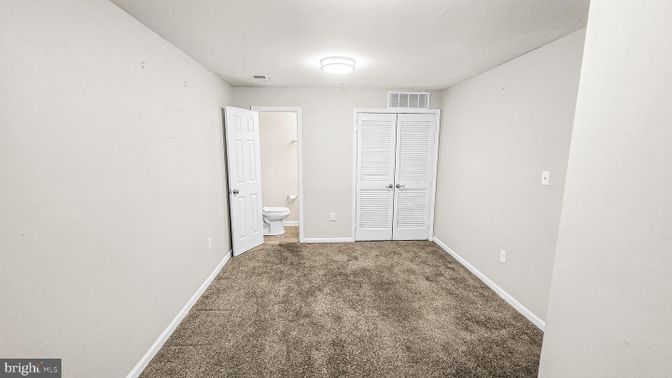 Bathroom, Empty room, Interior