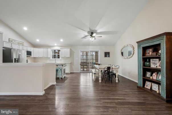 Dining room, Interior, Kitchen, Recessed Lighting, Wood Texture Flooring