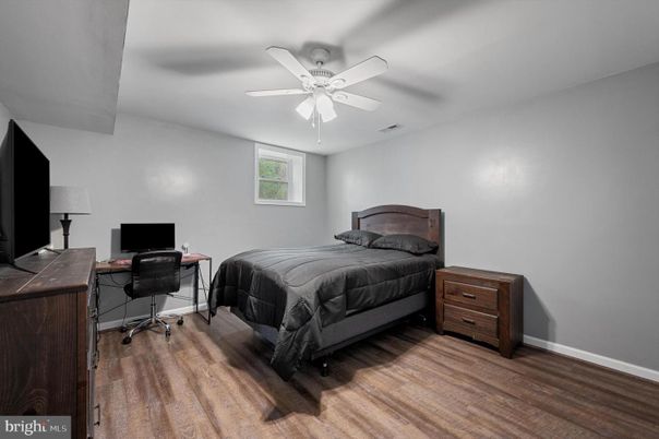 Bedroom, Home Office, Interior, Wood Texture Flooring