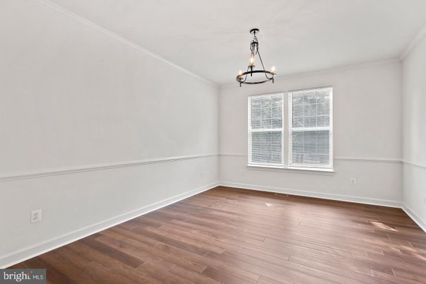 Chandelier, Empty room, Interior, Pendant Lights, Wood Texture Flooring