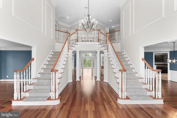 Chandelier, Interior, Recessed Lighting, Wood Texture Flooring