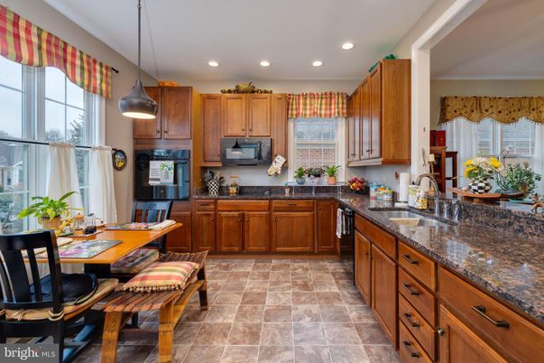 Dining room, Interior, Kitchen, Pendant Lights, Recessed Lighting
