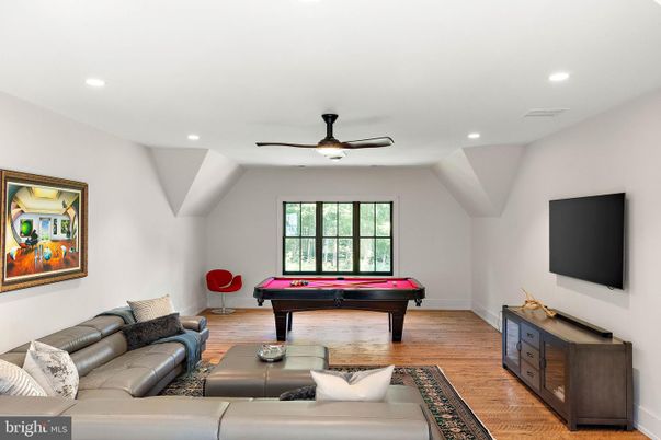 Billiard Table, Game Room, Interior, Living room, Recessed Lighting, Wood Texture Flooring